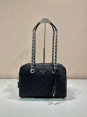 5 chain 2way bag Pack black for women 118 in 30 cm 2799 1471