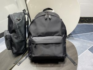 11 essentiel u backpack black for women 169in43cm 2799 1475