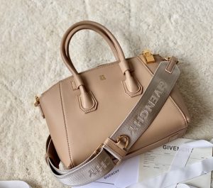 3 mini antigona sport bag Handbag brownblackbeige for women 87in22cm bb50nvb1ht 001 2799 1480
