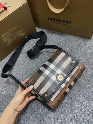5 bb exaggerated check and note bag brown for women 80631231 98 in 25 cm 2799 1629