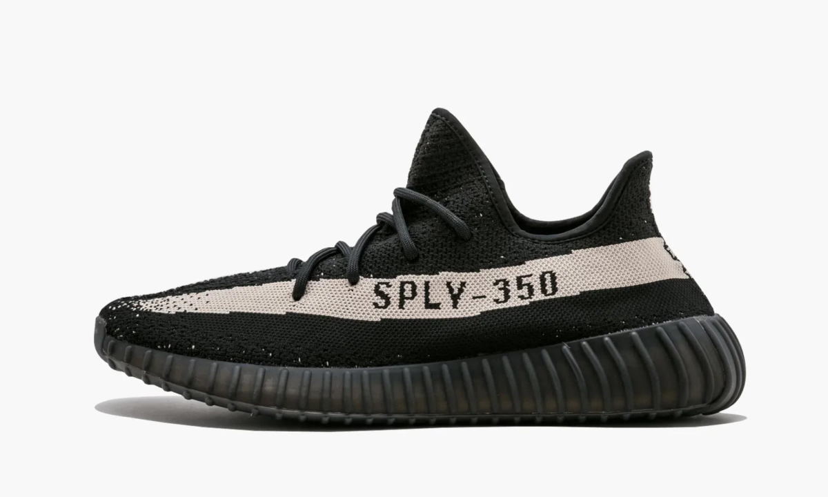 yeezy boost 350 v2 oreo 2799 940