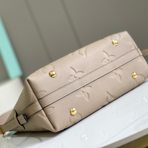 9 carryall pm monogram empreinte cream for women 118in30cm m46293 2799 1675