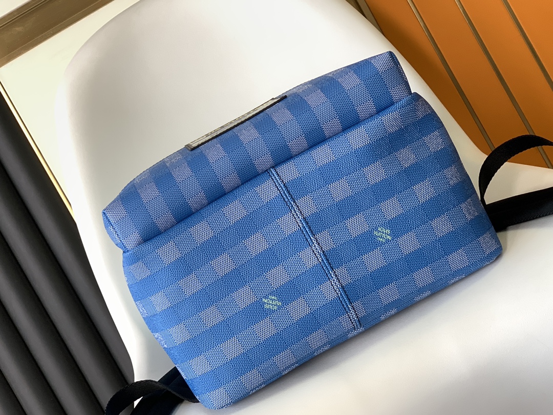 1 discovery backpack damier blue for women 157in40cm m59913 2799 1705