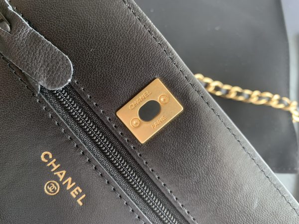 6 wallet on chain blackwhitebeige for women 75in19cm ap1450 2799 1768