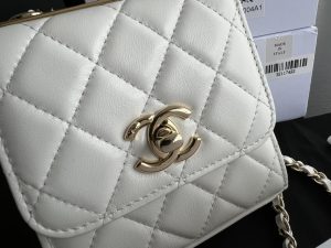 4 clutch with chain blackwhitepink for women 43in11cm 2799 1786