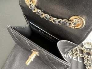 12 clutch with chain blackwhitepink for women 43in11cm 2799 1786