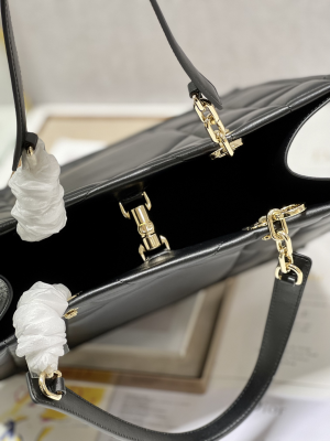 4-Medium Dior Essential Tote Bag Black For Women 14.7in/37cm M8721OZVJ_M900  - 2799-1790