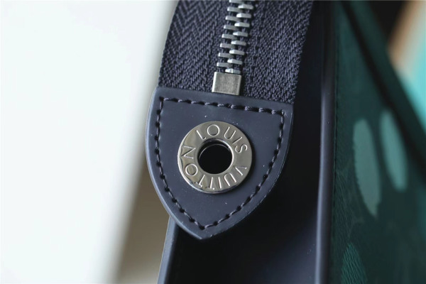 6 lvxyk pochette voyage wallet monogram eclipse canvas black for men 106in27cm m81934 2799 1853