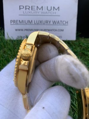 5 rolex submariner date yellow gold 40mm black dial ceramic bezel oyster bracelet 116618ln
