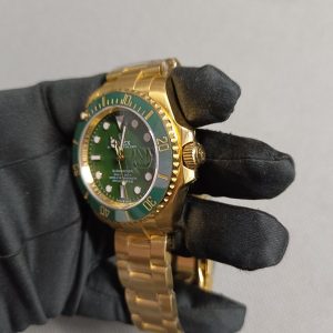 3 rolex submariner date yellow gold 40mm green dial amp ceramic bezel oyster bracelet 116618ln