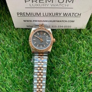 5 rolex lady datejust 31mm two tone rose gold black dial oyster perpetual jubilee bracelet watch