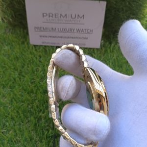 2 rolex yellow gold daydate 41mm watch fluted bezel green index dial president bracelet