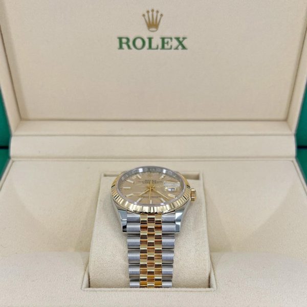 9 rolex datejust 41mm yellow gold steel golden palm motif dial fluted bezel jubilee bracelet 126233
