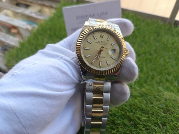 12 rolex steel and yellow gold rolesor datejust 41mm fluted bezel champagne index dial oyster bracelet