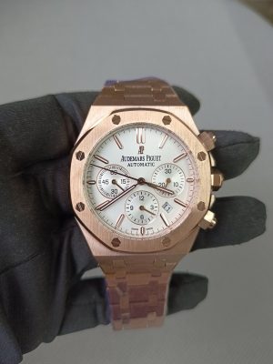 audemars piguet royal oak chronograph silver toned dial 42mmrose gold watch 5 900x1200 1