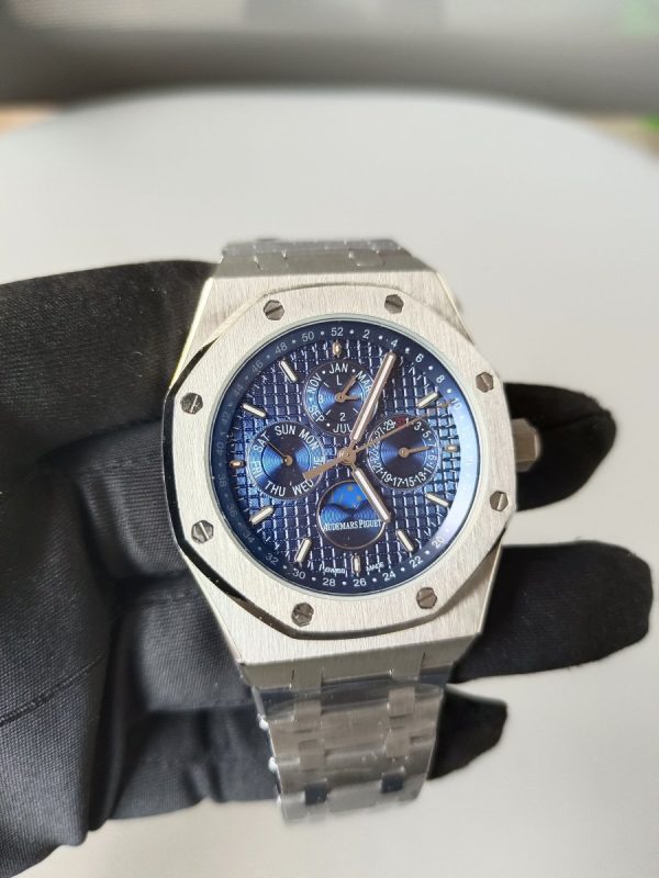 audemars piguet royal oak 41mm perpetual calendar blue dial watch 4 900x1200 1