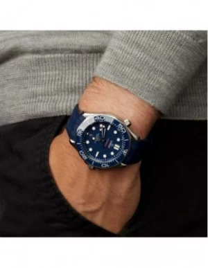 1 omega seamaster diver 300m ceramic blue dial on rubber strap automatic mens watch