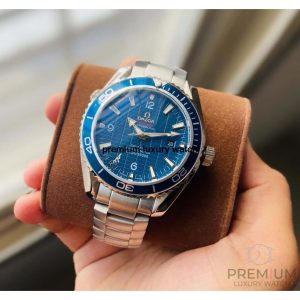 the seamaster planet ocean 600m omega co axial 42mm
