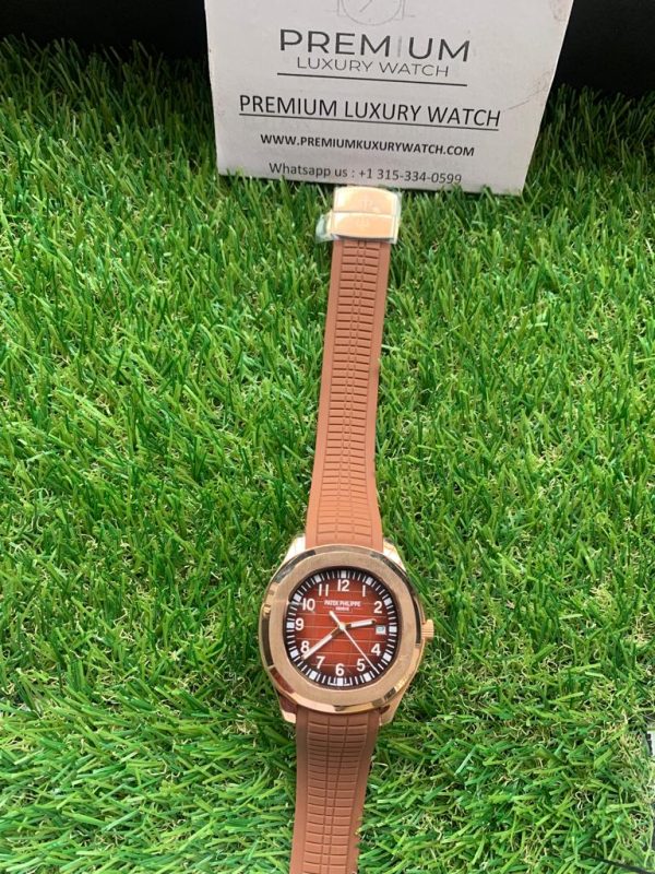 9 patek philippe aquanaut date sweep mens watch automatic rose gold 408mm brown dial brown composite rubber strap 5167r001