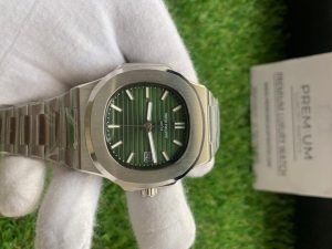 4 patek philippe nautilus 40mm mens 57111a014 olive green stainless steel watch