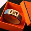 hermes bracelet gold hardware 2799