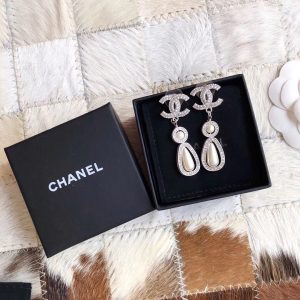 6 chanel May jewelry 2799 3