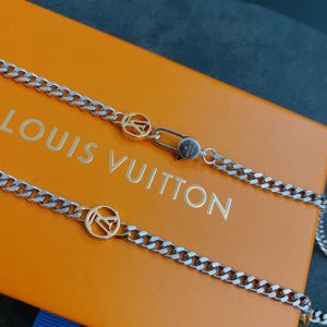 12 lv chain necklace silver for women 2799