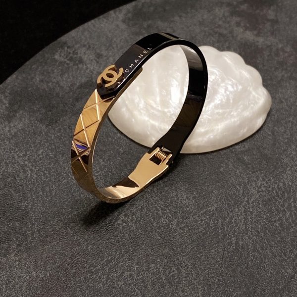 4 chanel bracelet 2799 3