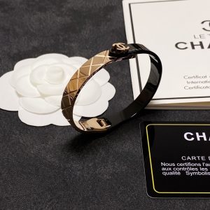 8 chanel bracelet 2799 3