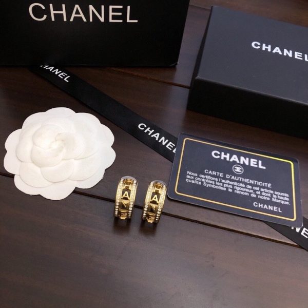 12 chanel earrings 2799 9