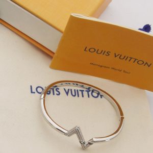 Shop Louis Vuitton Upside Down Lv volt upside down bracelet, pink