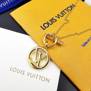 Louis Vuitton Necklace   2799