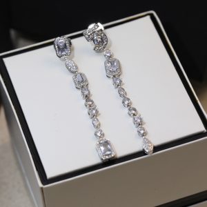 8 Montre chanel earrings 2799 18