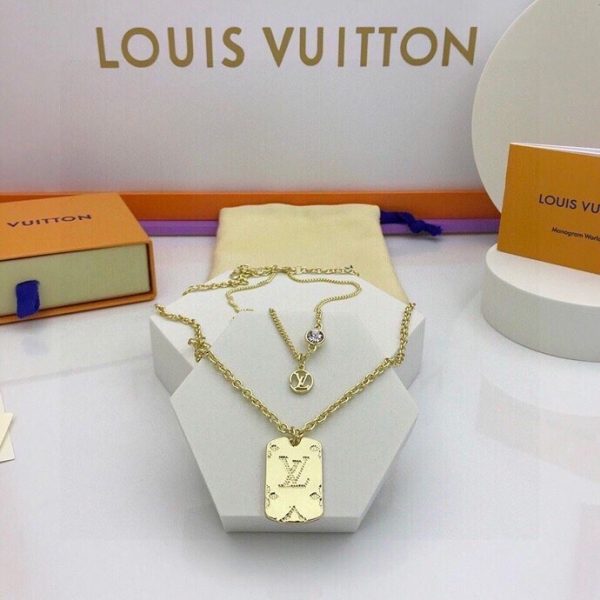 6 big tag lv necklace gold tone for women 2799