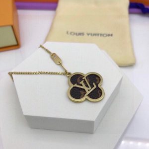 5 black four petal flower necklace gold tone for women 2799