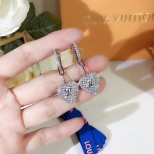3-Engraving Lv Signature Twinkle Earrings Silver Tone For Women   2799