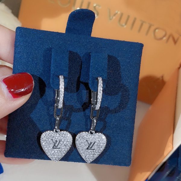 5 engraving lv signature twinkle earrings silver tone for women 2799