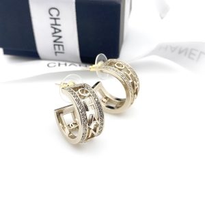 3 engraving the letter chanel earrings gold tone for women 2799