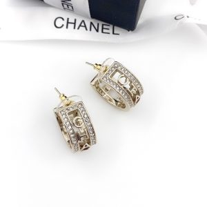 5 engraving the letter chanel earrings gold tone for women 2799