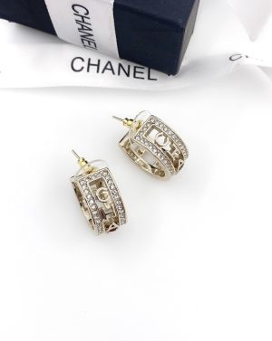5 engraving the letter chanel earrings gold tone for women 2799