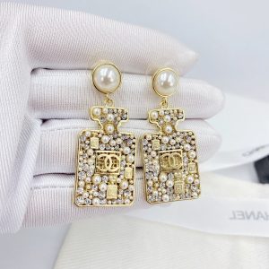 1 perfume bottle earrings gold tone for women 2799