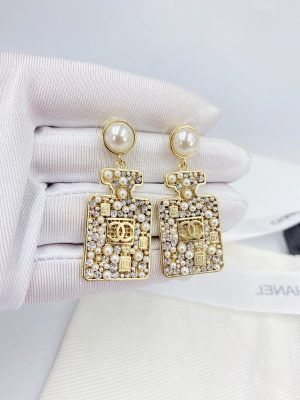 1 perfume bottle earrings gold tone for women 2799