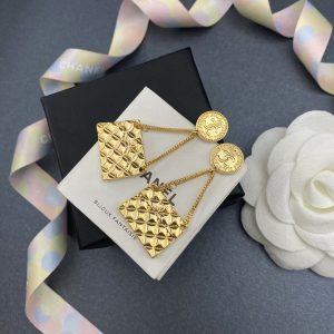 1-Engraved Douple C Handbag Earrings Gold Tone For Women   2799