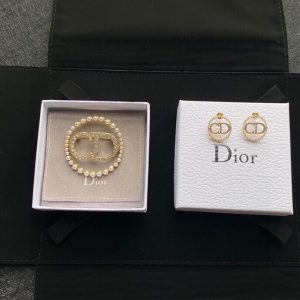 14 cd earrings gold tone for women 2799