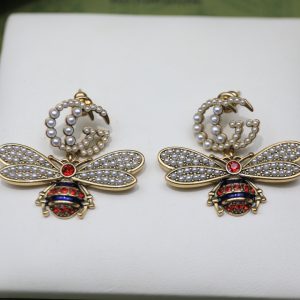 5 interlocking and bee pearl earrings gold tone for women 2799