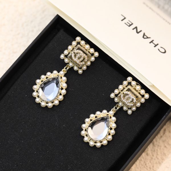 6 black twinkle stone earrings gold tone for women 2799