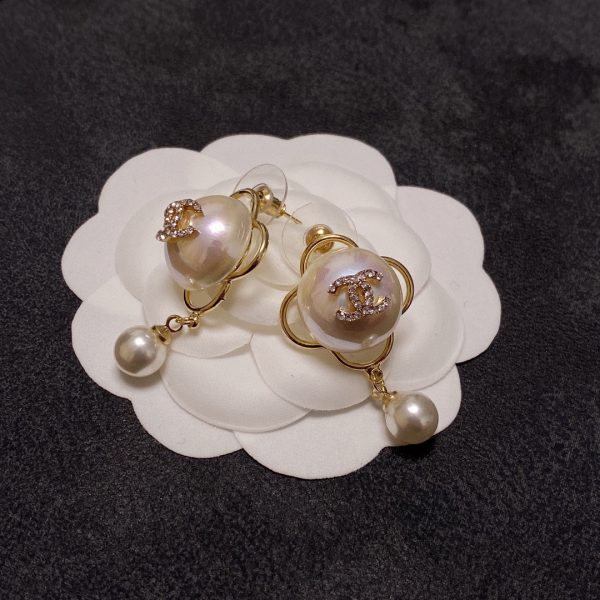 10 pearl studded earrings white for women 2799