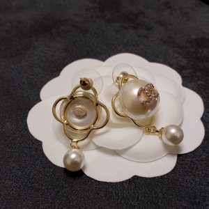 13 pearl studded earrings white for women 2799