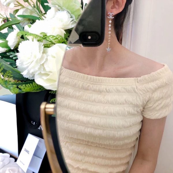 2 long star earrings gold for women 2799