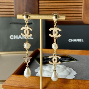 2 large asymmetrical earrings gold for women 2799